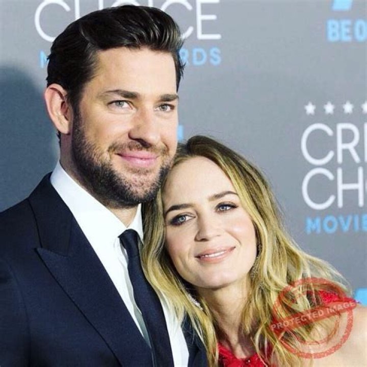Wiki, Biography, Age, Height, Net worth, Parents, Family, Boyfriend, Gender & More