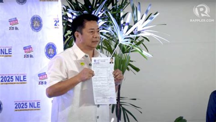 Willie Revillame (TV Show Host) - Age, Birthday, Bio, Facts, Family, Net Worth, Height & More