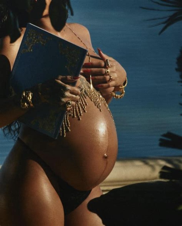 Young Chris Addresses Nude Rihanna Photo Rumours: "That's Some Weird Shit"